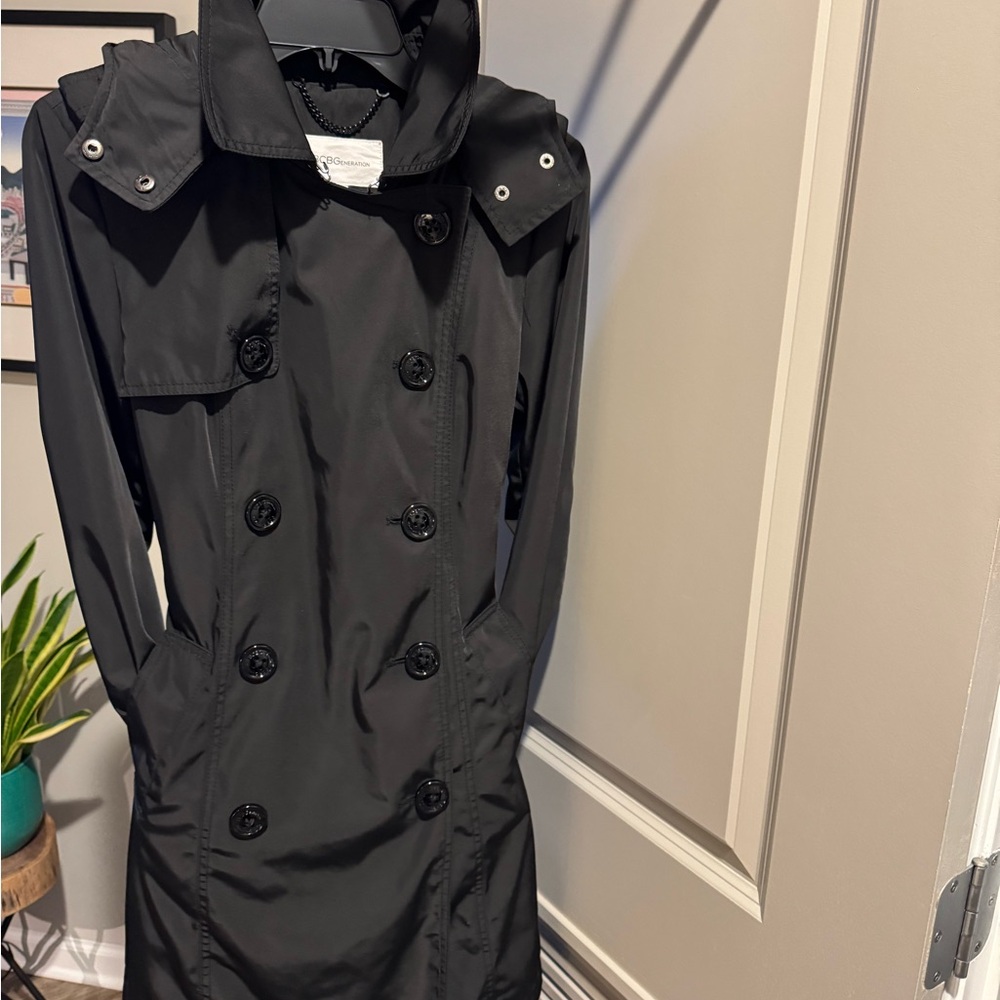 BCBGeneration Trench Coat
Black size M
